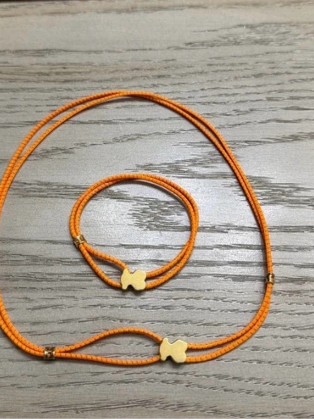 TOUS Orange Cord Necklace and Bracelet Set with Gold Clover Charms - Picture 2 of 2